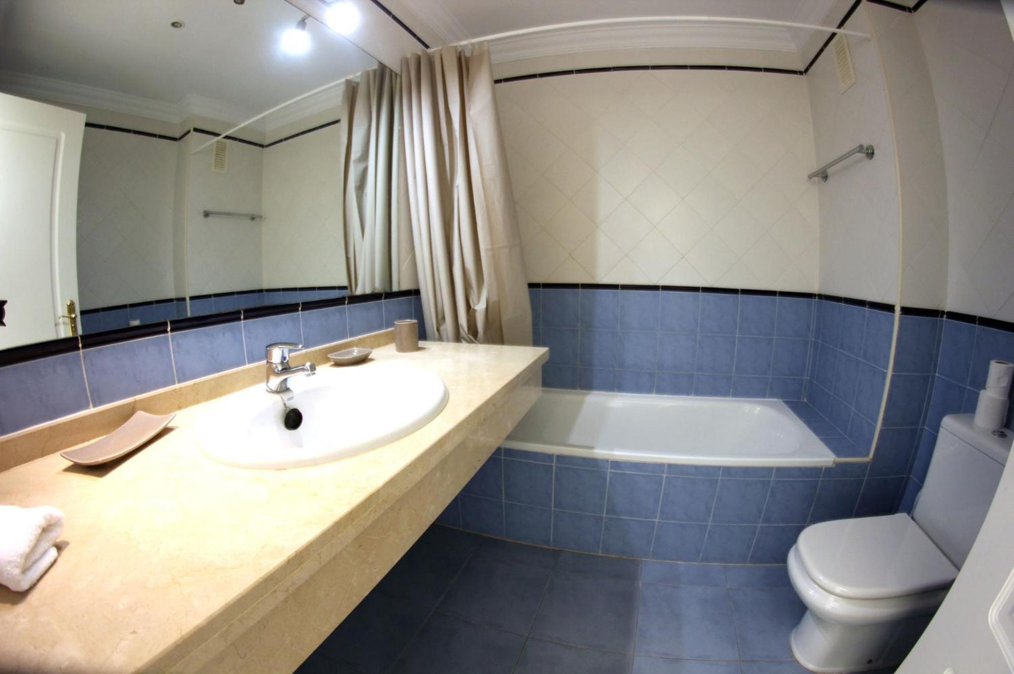 Puertosol 2 Apartment Estepona Bagian luar foto